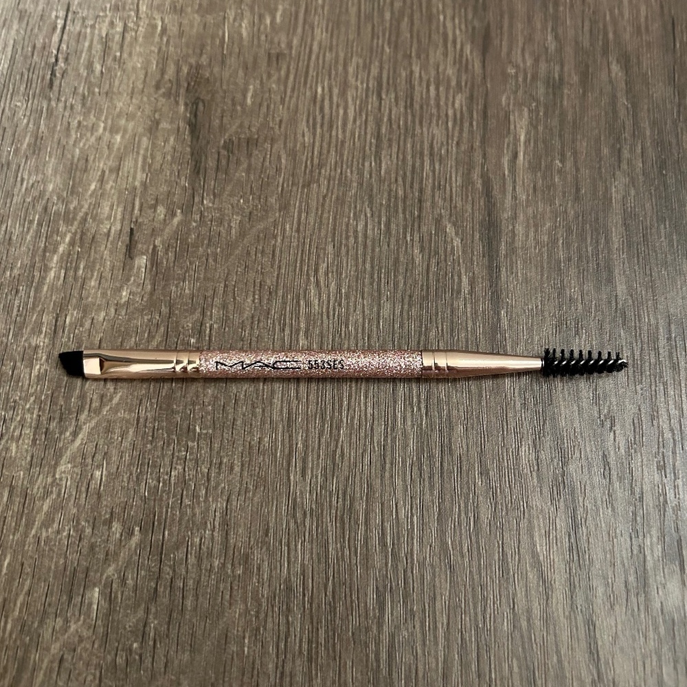 rose gold mac dual ended eye brush